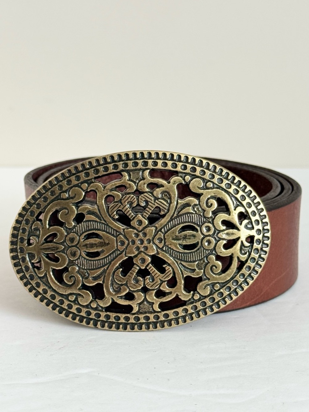 Genuine Brown Leather Eddie Bauer Women’s Belt w/ Oval Buckle- Large - Picture 5 of 13